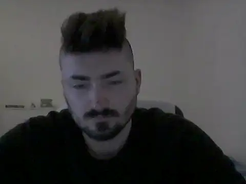 Snapshot of Hkl95555 chatting on November 11, 2025, 12:54 am Hkl95555 online show from November 11, 2025, 12:54 am