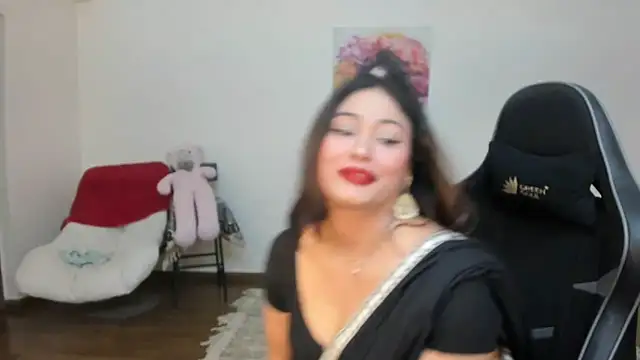 Snapshot of GoddessAnna chatting on December 9, 2024, 2:49 pm GoddessAnna online show from December 9, 2024, 2:49 pm