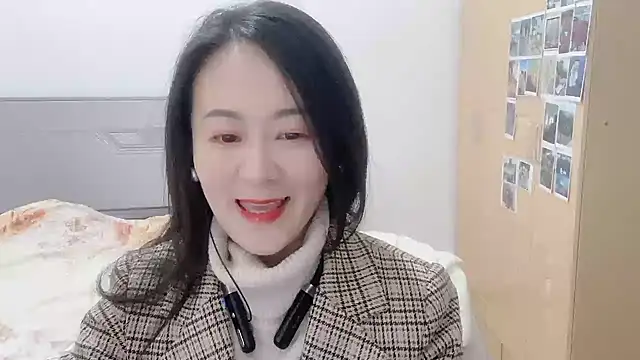 fanfan-FF online show from December 19, 2024, 11:39 am