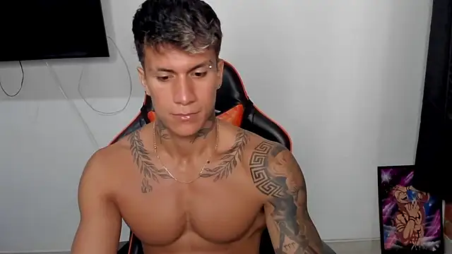 pettergrey1 online show from October 23, 2025, 11:24 pm