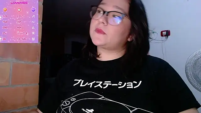 CinnamonCookiez online show from March 21, 2025, 7:22 am