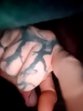 B1GBoyUk online show from December 15, 2025, 1:43 am