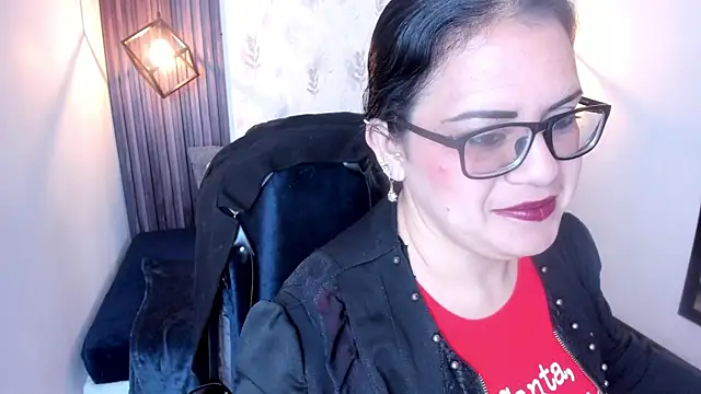 Snapshot of brigittemiller chatting on October 25, 2025, 4:02 pm brigittemiller online show from October 25, 2025, 4:02 pm