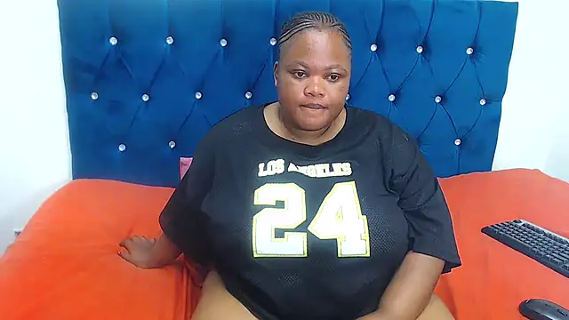 Snapshot of ANALDESTROYERxxxx chatting on December 4, 2024, 12:30 am ANALDESTROYERxxxx online show from December 4, 2024, 12:30 am