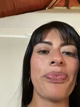 Snapshot of ZairaSofia1 chatting on December 29, 2024, 2:06 am ZairaSofia1 online show from December 29, 2024, 2:06 am