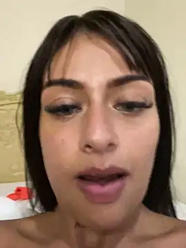 Snapshot of ZairaSofia1 chatting on January 28, 2025, 10:45 pm ZairaSofia1 online show from January 28, 2025, 10:45 pm