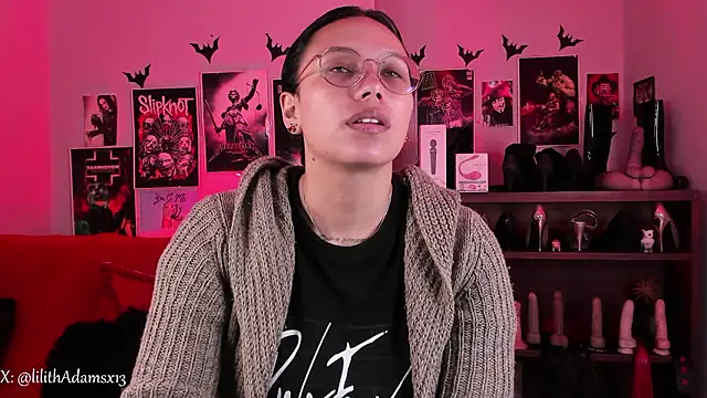 lilith-deveraux online show from February 27, 2026, 2:39 pm