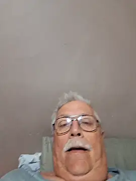 NawtyB1965 online show from June 6, 2026, 4:06 am