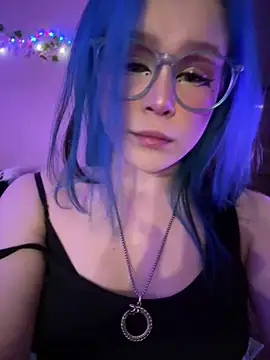 Snapshot of MaddisonHaas chatting on October 16, 2025, 1:06 am MaddisonHaas online show from October 16, 2025, 1:06 am