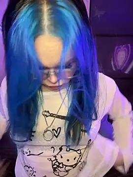 Snapshot of MaddisonHaas chatting on October 20, 2025, 11:05 pm MaddisonHaas online show from October 20, 2025, 11:05 pm