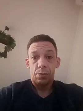 Snapshot of mika11100 chatting on December 23, 2024, 12:46 am mika11100 online show from December 23, 2024, 12:46 am