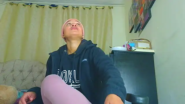 Samary thomas online show from April 11, 2026, 2:27 am