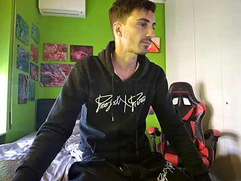 MASTERBULLY online show from October 6, 2025, 11:18 am