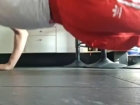 MASTERBULLY online show from October 15, 2025, 12:38 pm