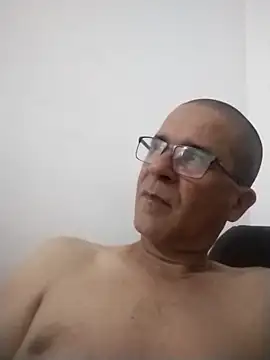 Snapshot of barboza991 chatting on March 15, 2025, 11:39 pm barboza991 online show from March 15, 2025, 11:39 pm