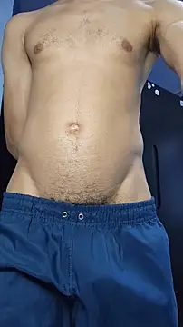 boyminerin00 online show from November 7, 2025, 4:07 pm