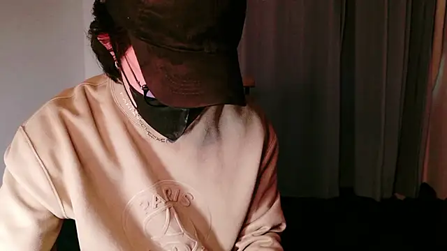 xxx men online show from January 27, 2025, 7:14 am