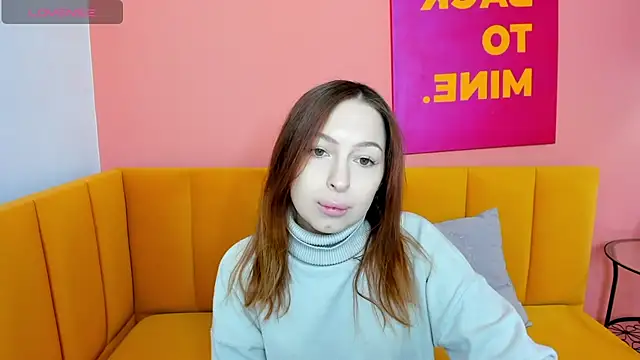 Snapshot of KetrinWhite chatting on November 17, 2025, 1:22 am KetrinWhite online show from November 17, 2025, 1:22 am