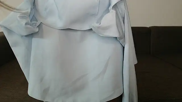 Snapshot of Effi_18 chatting on February 22, 2025, 7:03 pm Effi 18 online show from February 22, 2025, 7:03 pm