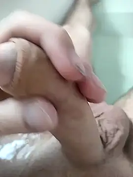 Snapshot of icycock369 chatting on April 1, 2026, 12:17 pm icycock369 online show from April 1, 2026, 12:17 pm