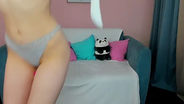 NovaBlissss online show from January 28, 2025, 2:21 pm