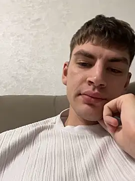 Snapshot of _Magic_Boy_ chatting on December 12, 2024, 7:59 pm Magic Boy online show from December 12, 2024, 7:59 pm