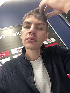 Snapshot of _Magic_Boy_ chatting on January 14, 2025, 6:56 am Magic Boy online show from January 14, 2025, 6:56 am