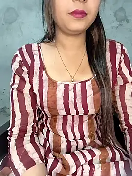 Snapshot of Shanaya_Hotty chatting on January 29, 2025, 8:25 pm Shanaya Hotty online show from January 29, 2025, 8:25 pm