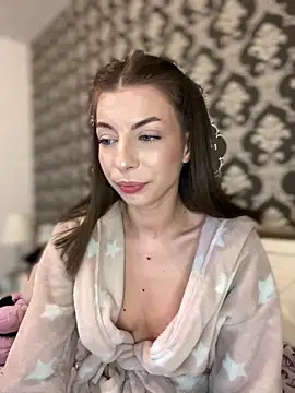 Snapshot of Mia_Ethan chatting on December 8, 2024, 7:11 pm Mia Ethan online show from December 8, 2024, 7:11 pm