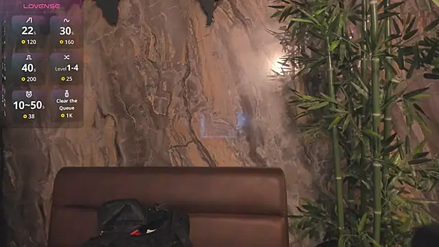 Alahia Dangelo online show from December 2, 2025, 5:19 pm