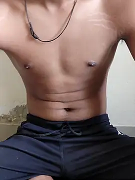 Snapshot of couple3_1_8 chatting on November 5, 2025, 8:25 am couple3 1 8 online show from November 5, 2025, 8:25 am