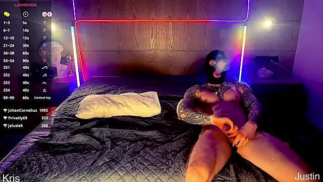 Snapshot of Justin_Hardy chatting on February 10, 2025, 9:15 pm Justin Hardy online show from February 10, 2025, 9:15 pm