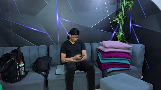 playsgirlhot online show from March 2, 2026, 11:17 am