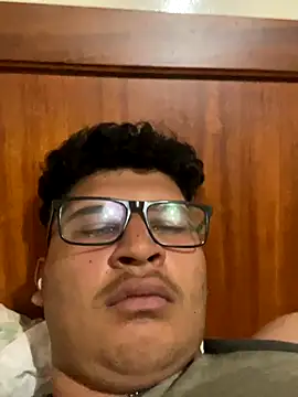 Ruk436 online show from November 17, 2025, 6:19 am