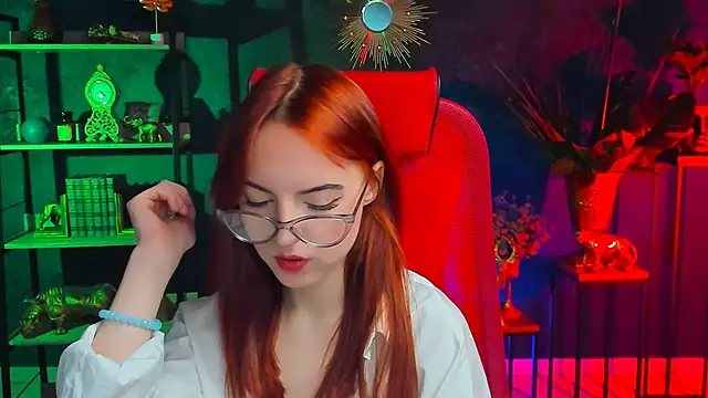 Snapshot of evanellson chatting on January 28, 2025, 12:32 pm evanellson online show from January 28, 2025, 12:32 pm