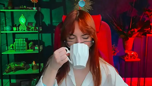 Snapshot of evanellson chatting on January 28, 2025, 3:35 pm evanellson online show from January 28, 2025, 3:35 pm