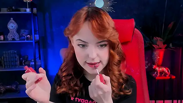 Snapshot of evanellson chatting on February 26, 2025, 4:45 pm evanellson online show from February 26, 2025, 4:45 pm