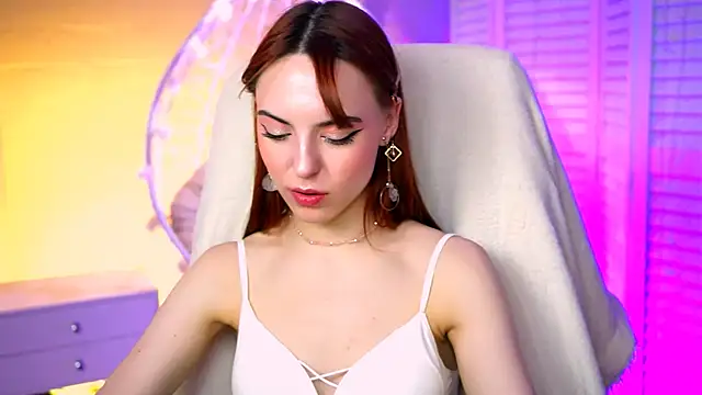 Snapshot of evanellson chatting on March 19, 2025, 4:45 pm evanellson online show from March 19, 2025, 4:45 pm