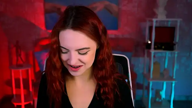 Snapshot of evanellson chatting on September 12, 2025, 12:05 pm evanellson online show from September 12, 2025, 12:05 pm