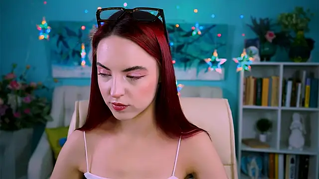 Snapshot of evanellson chatting on September 29, 2025, 8:30 am evanellson online show from September 29, 2025, 8:30 am