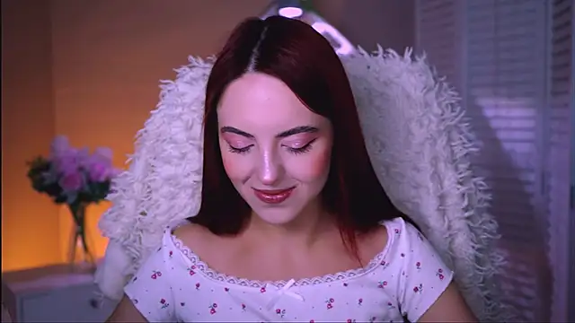 Snapshot of evanellson chatting on September 30, 2025, 12:10 pm evanellson online show from September 30, 2025, 12:10 pm