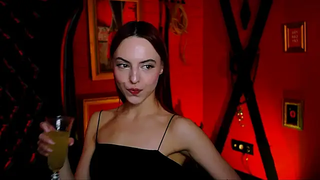 Snapshot of evanellson chatting on November 4, 2025, 12:26 pm evanellson online show from November 4, 2025, 12:26 pm