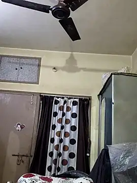 yoursweety09 online show from March 12, 2025, 1:47 am