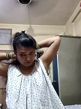 yoursweety09 online show from March 15, 2025, 1:18 pm