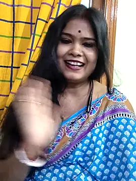 yoursweety09 online show from September 26, 2025, 8:18 am