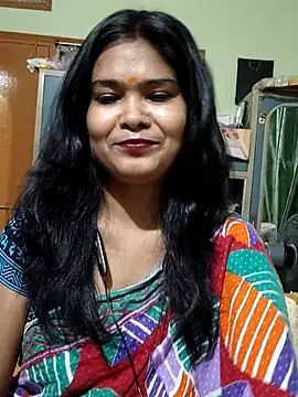 yoursweety09 online show from October 27, 2025, 8:18 am