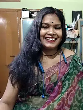 yoursweety09 online show from March 25, 2026, 3:18 pm