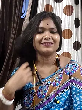 yoursweety09 online show from May 20, 2026, 12:06 am