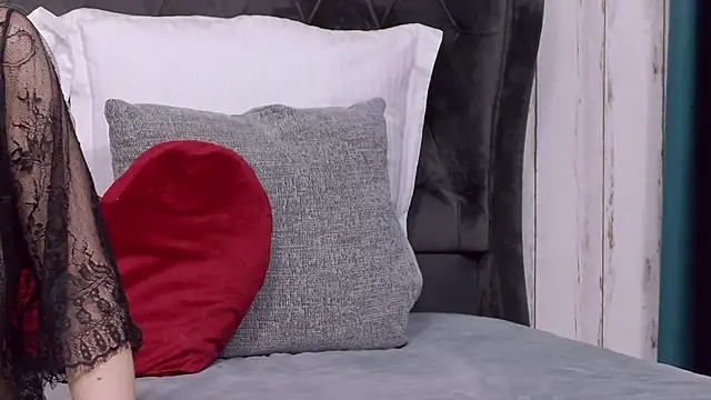 AnisiaConnor online show from October 26, 2025, 7:42 pm