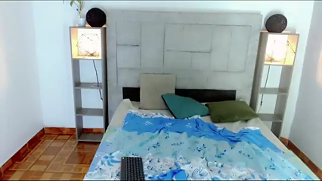 Eban Dustan online show from March 22, 2026, 7:39 pm